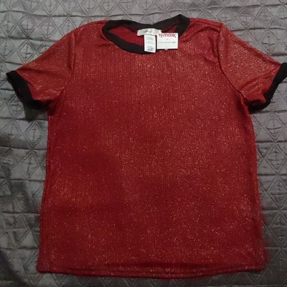 Gaze shirt